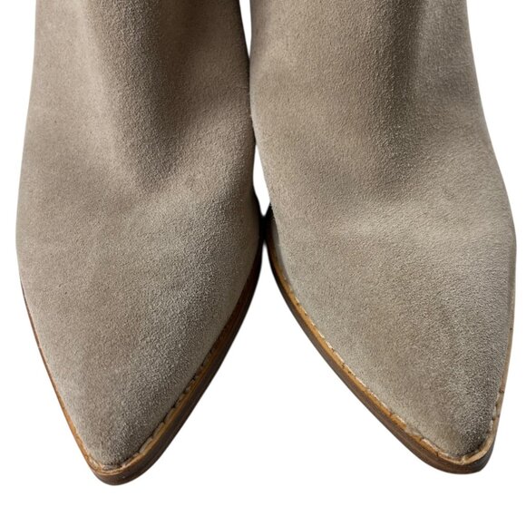 Nine West Birds Tan Suede Upper Ankle Bootie Western Pointed Toe Size 9.5 M - Picture 3 of 16